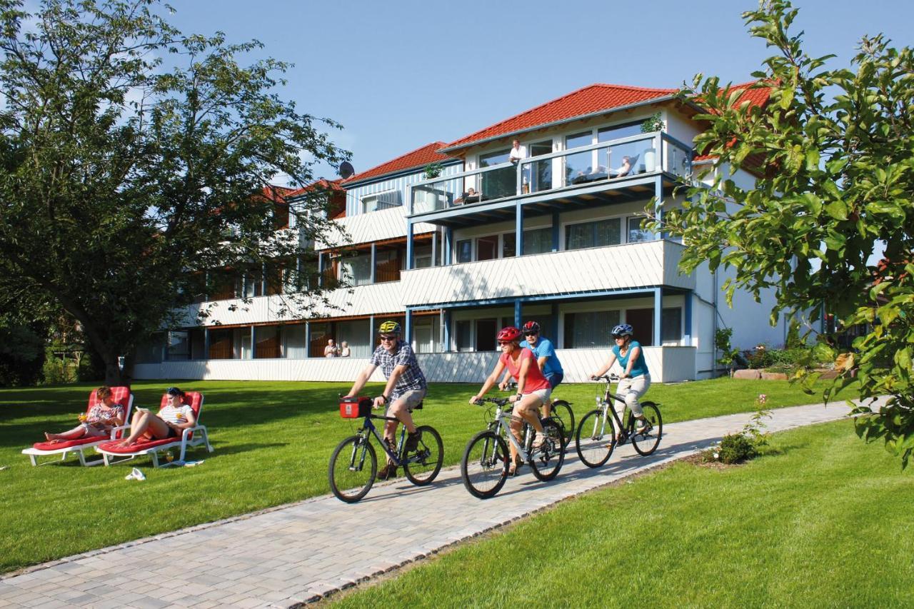 Oberweser Hotel & Restaurant Kronenhof Am Weser-Radweg מראה חיצוני תמונה