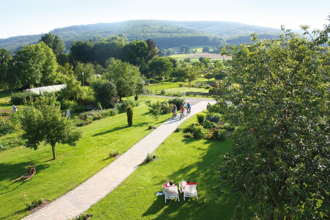 Oberweser Hotel & Restaurant Kronenhof Am Weser-Radweg מראה חיצוני תמונה